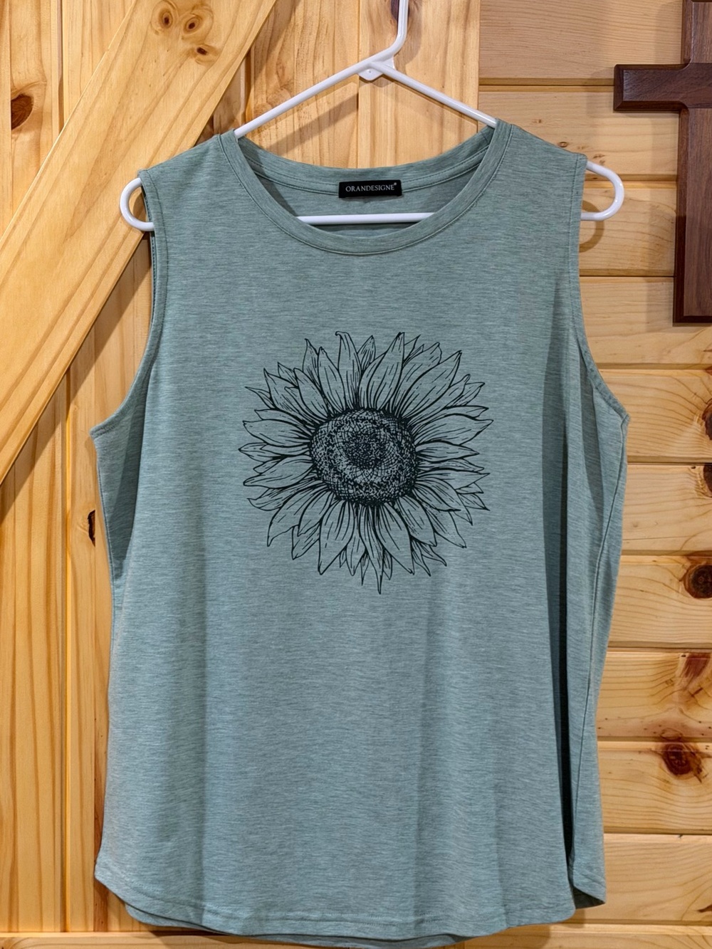 Sleeveless Sunflower Graphic Tank - Sage Green